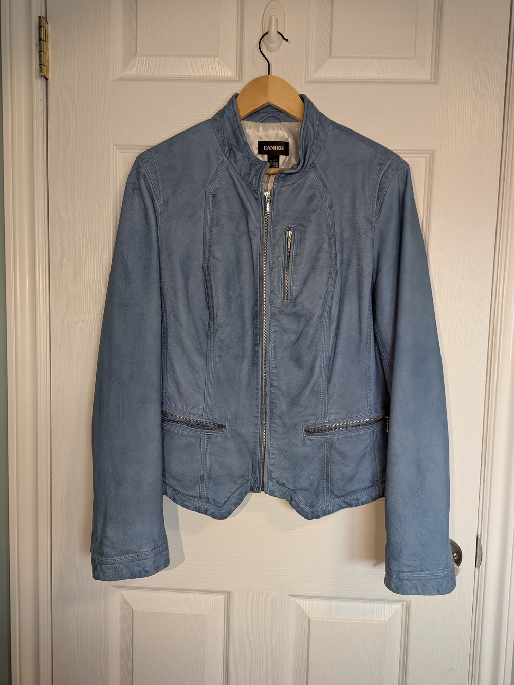 Danier Women's Light Blue Leather Zip-Front Jacket